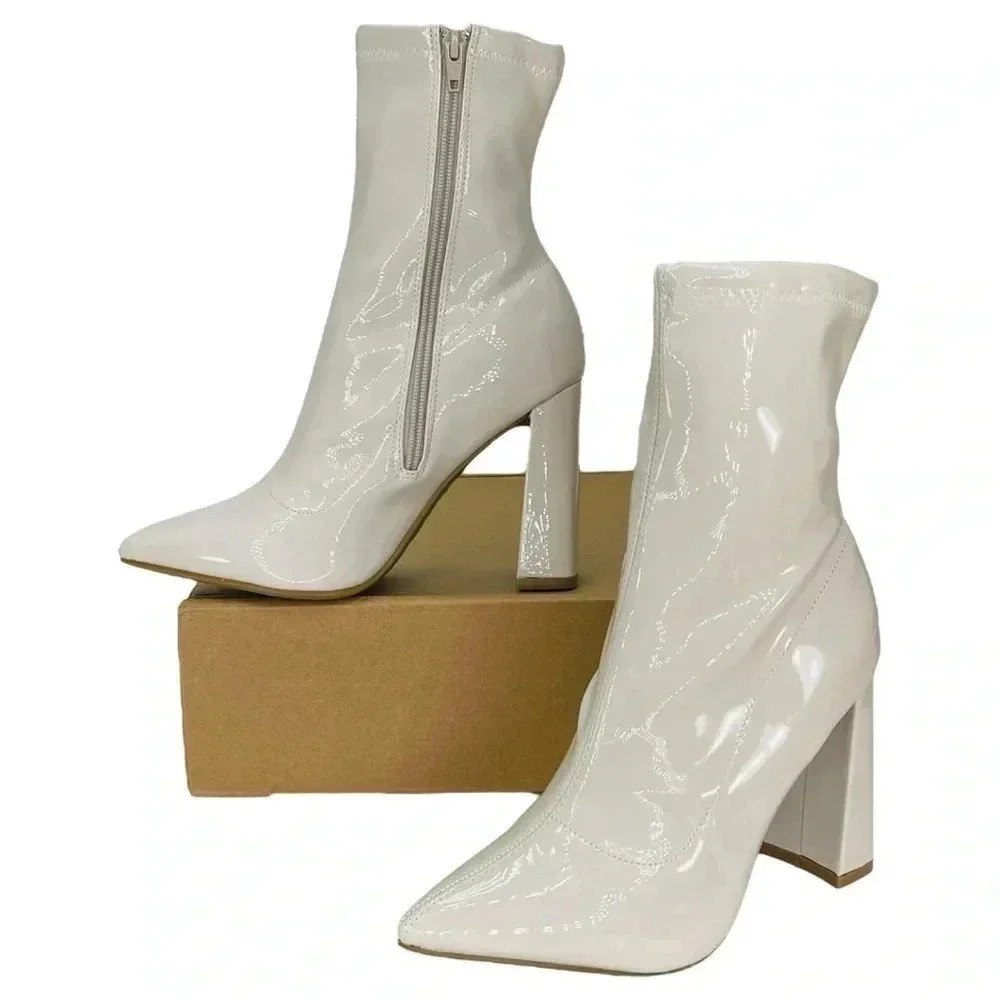Journee Collection Veralee Ivory Womens Sock Booties Size 6.5M